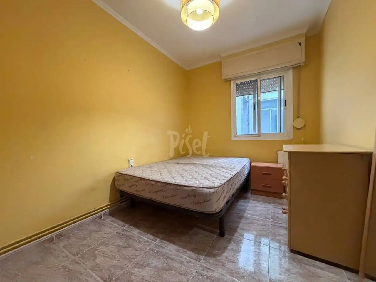 Habitación de Piso en venta en Tarragona con Aire acondicionado, Calefacción y Amueblado