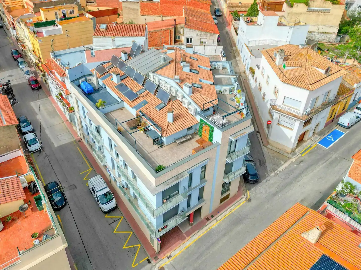 Vista exterior de Apartament en venda en Sant Feliu de Guíxols amb Calefacció