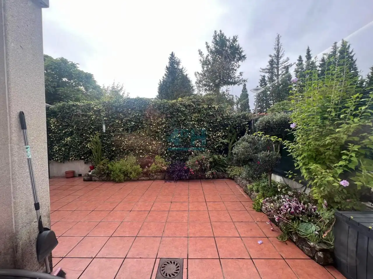 Terraza de Casa adosada en venta en Ourense Capital  con Calefacción, Jardín privado y Parquet