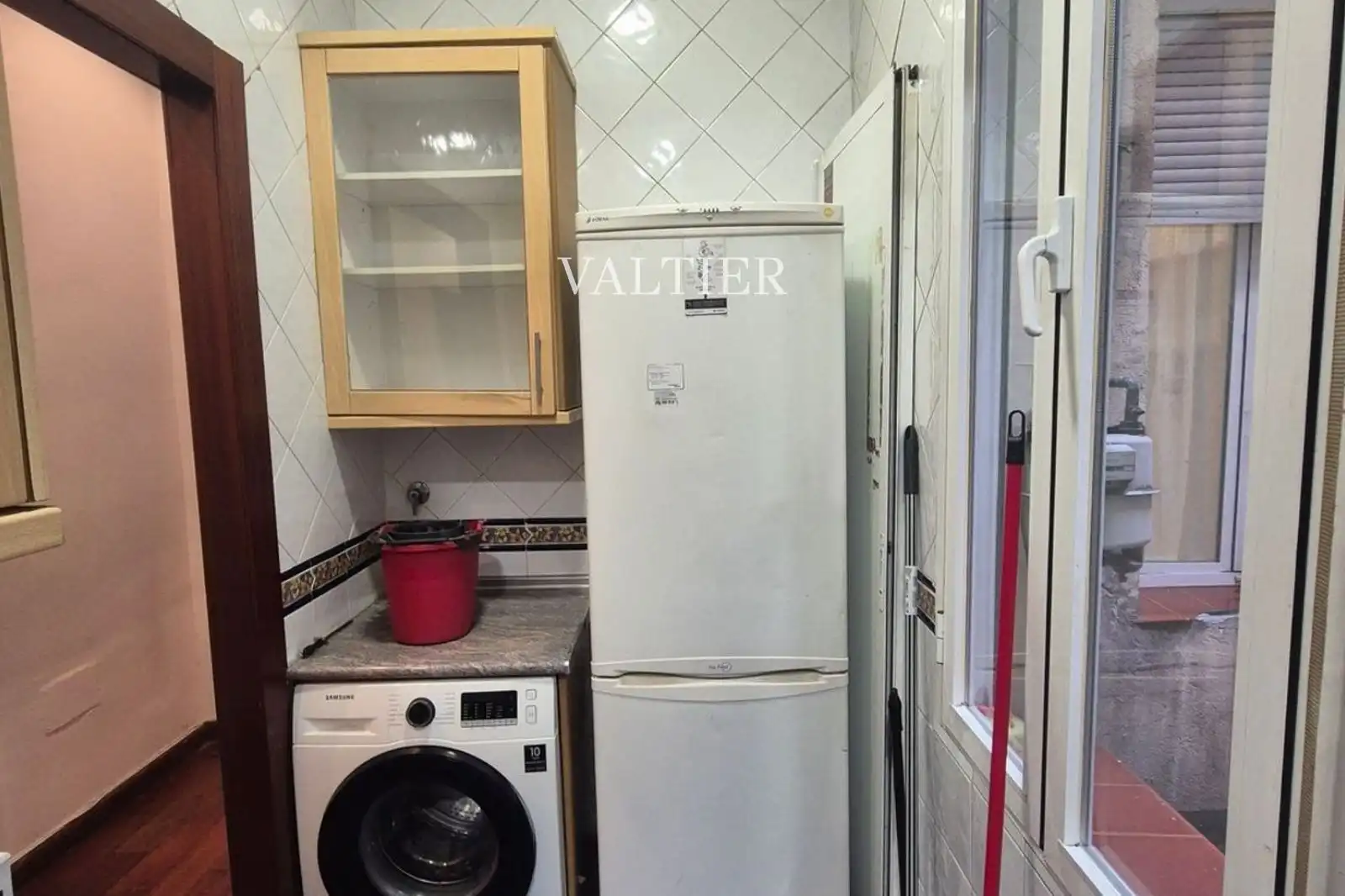 Cocina de Piso de alquiler en  Madrid Capital con Calefacción