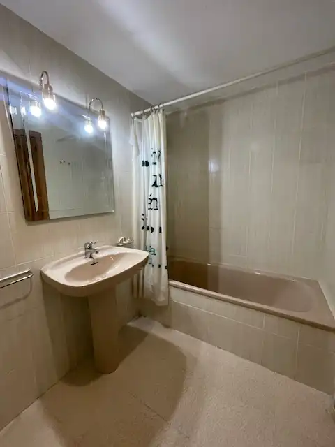 Bathroom of Flat for sale in Alicante / Alacant  with Air Conditioner, Heating and Terrace