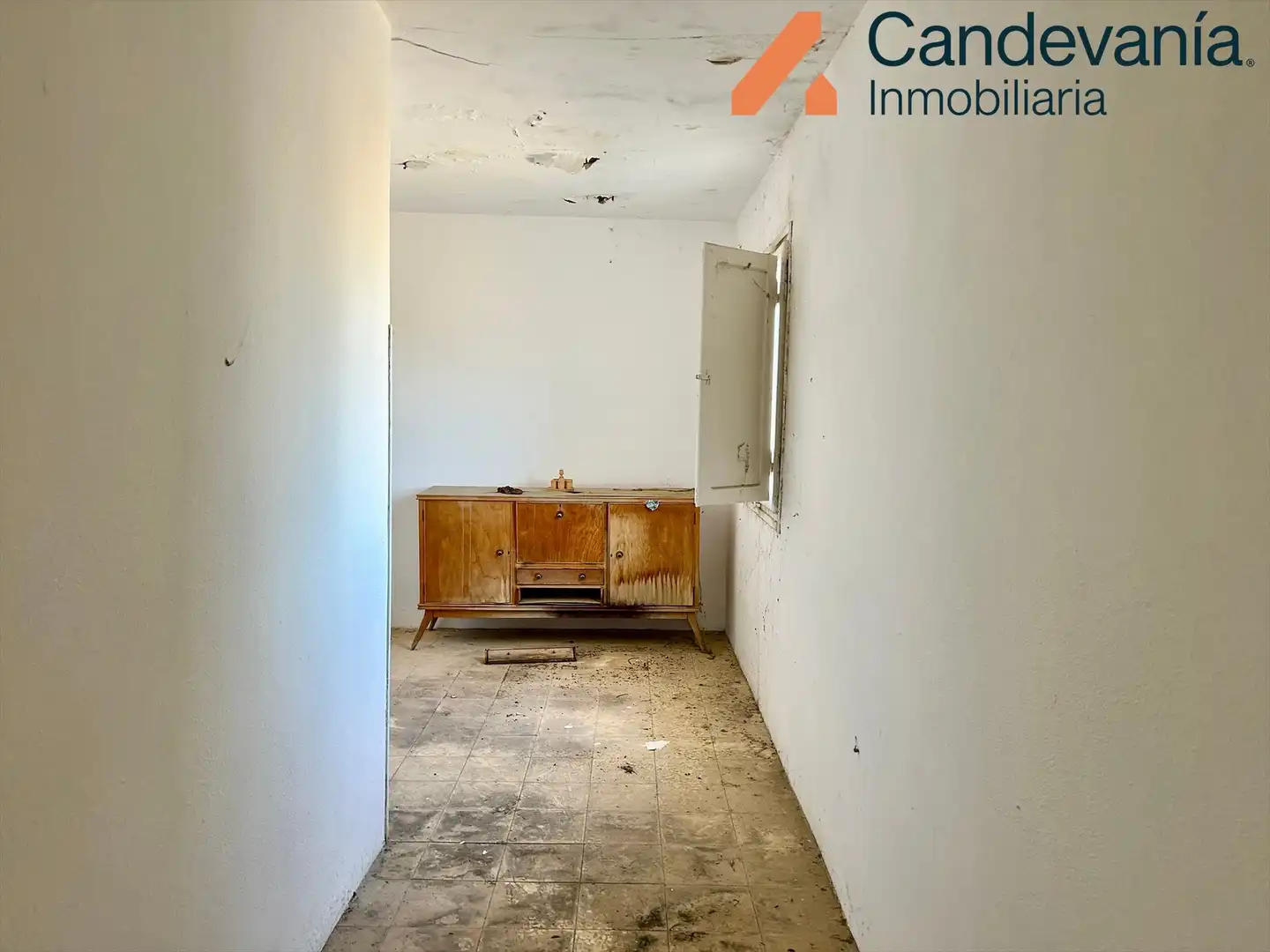 Nave industrial en venta en Zuera