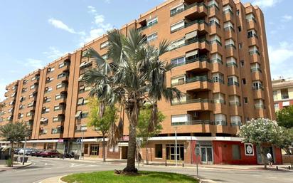 Vista exterior de Pis en venda en Gandia amb Balcó