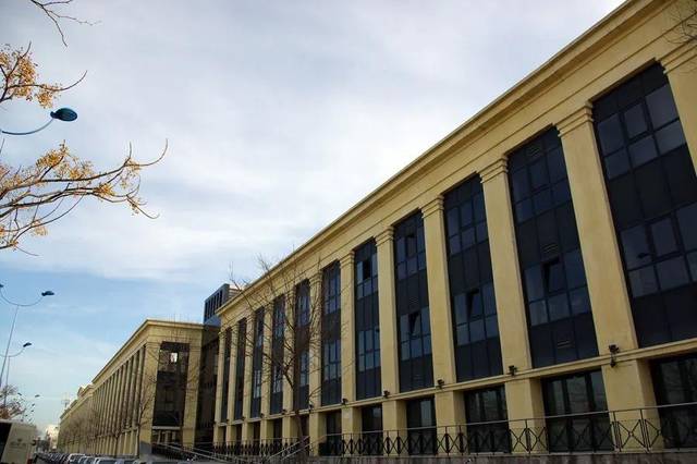Oficina en Venta en Triana Oeste