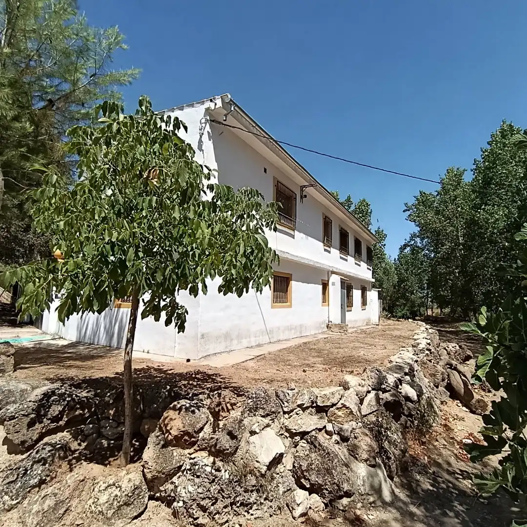 Casa rústica amb terrassa en venda a Loja, imagen 3