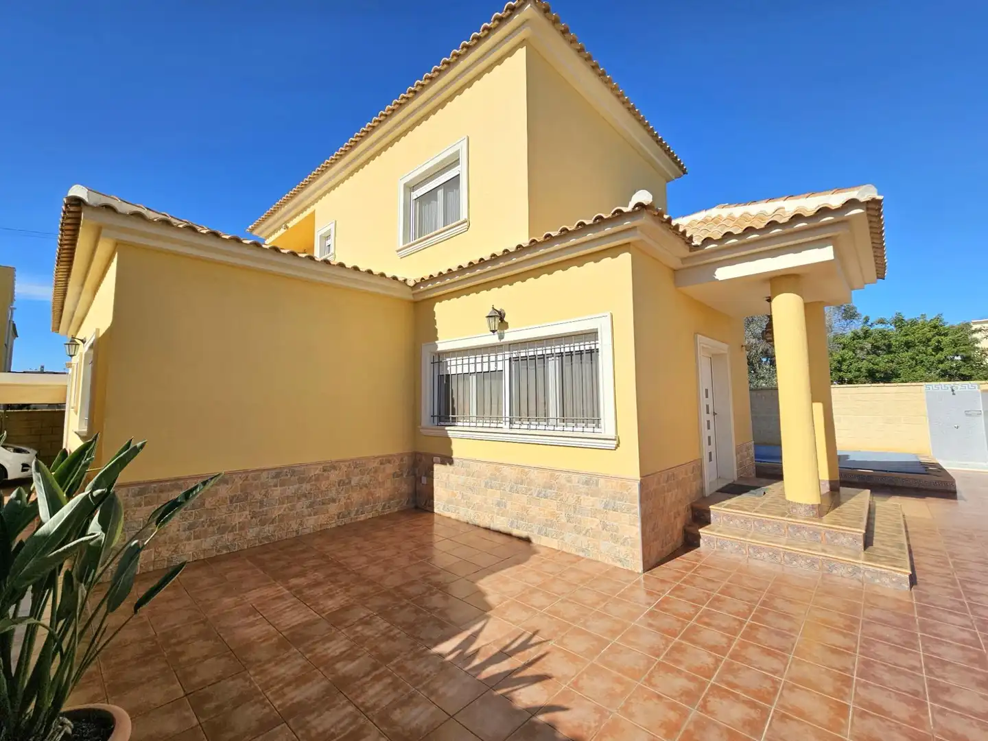 Chalet con terraza en venta en San Fulgencio
