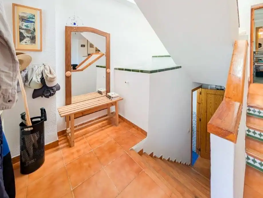 Casa o xalet en venda en Jun amb Calefacció i Terrassa