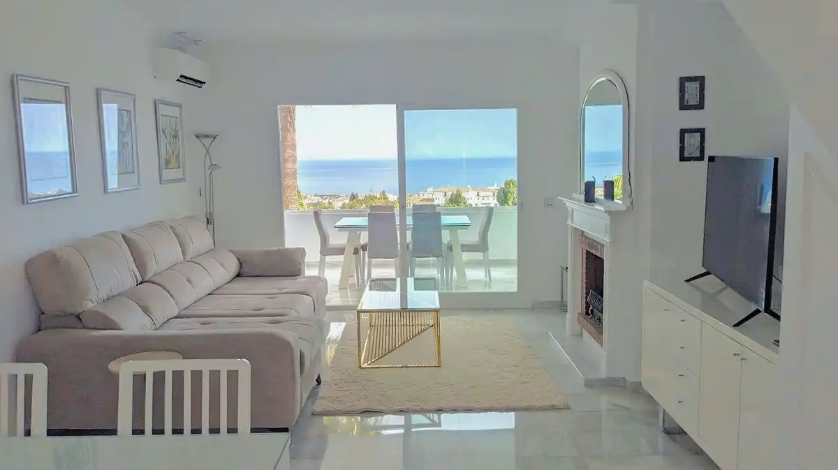 Sala de estar de Ático en venta en Mijas con Aire acondicionado, Calefacción y Terraza
