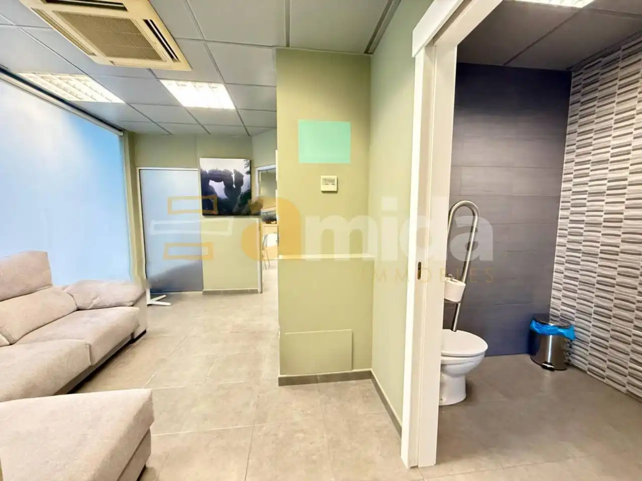 Local comercial en alquiler en Centre - Sant Oleguer, imagen 24