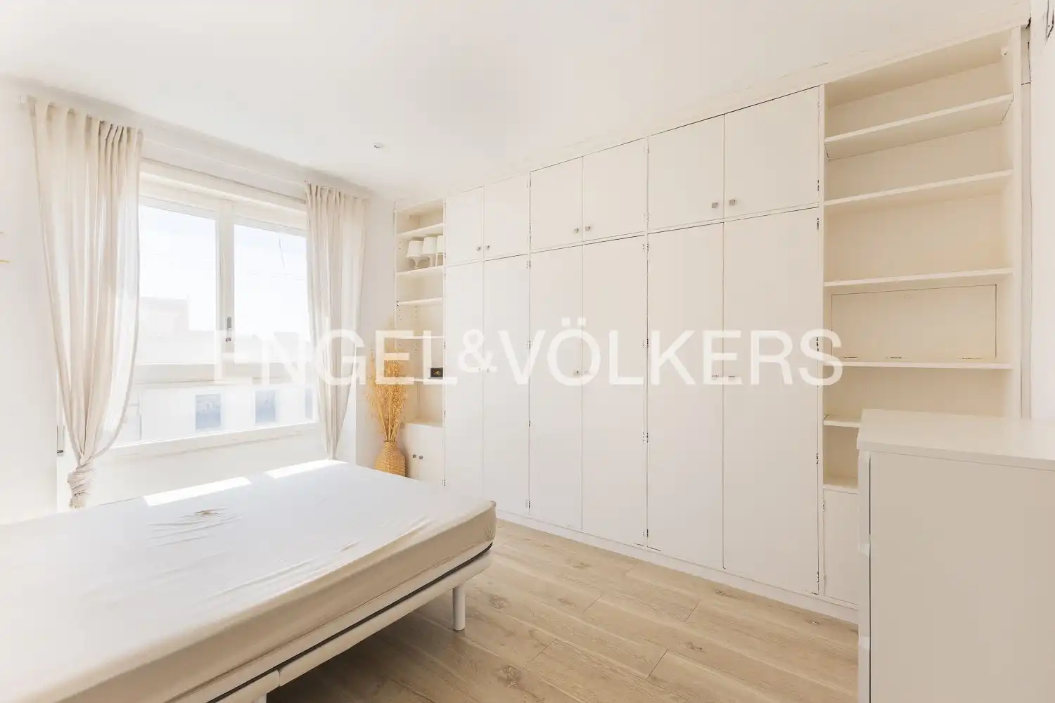 Flat for rent in Calle Albacete, Arrancapins