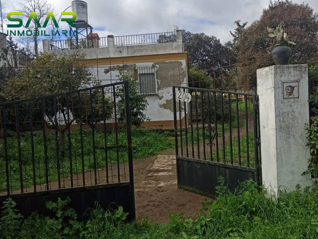 Casa-chalet en Venta en Castilblanco de los Arroyos