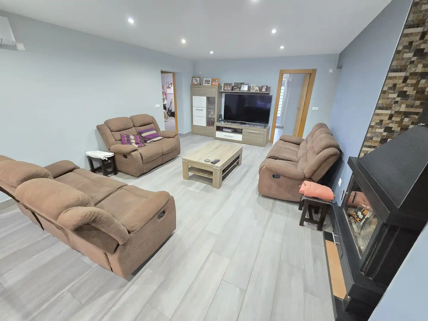 Sala d'estar de Casa o xalet en venda en Torrevieja amb Aire condicionat, Calefacció i Jardí privat