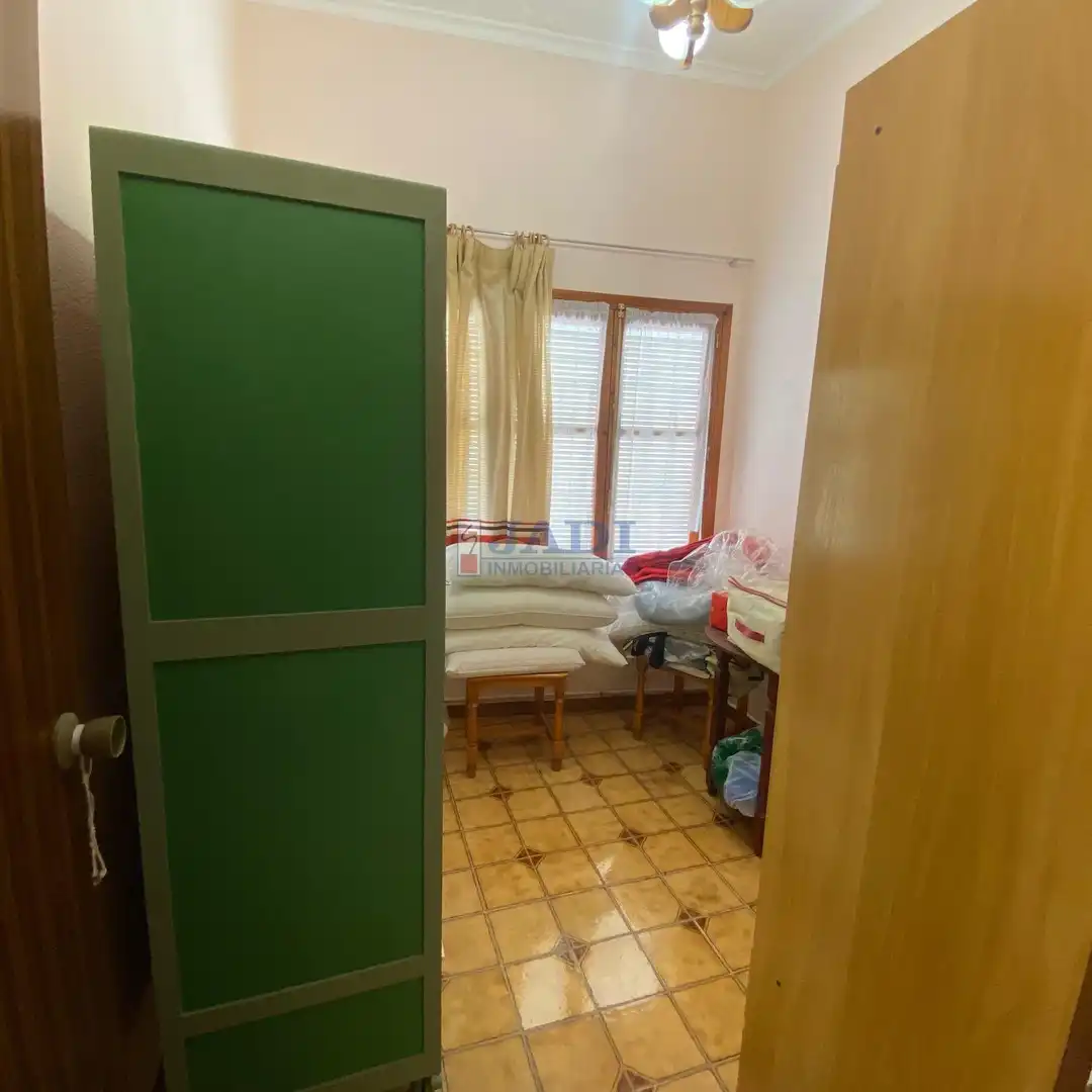 Habitación de Piso en venta en Valdepeñas con Aire acondicionado y Calefacción