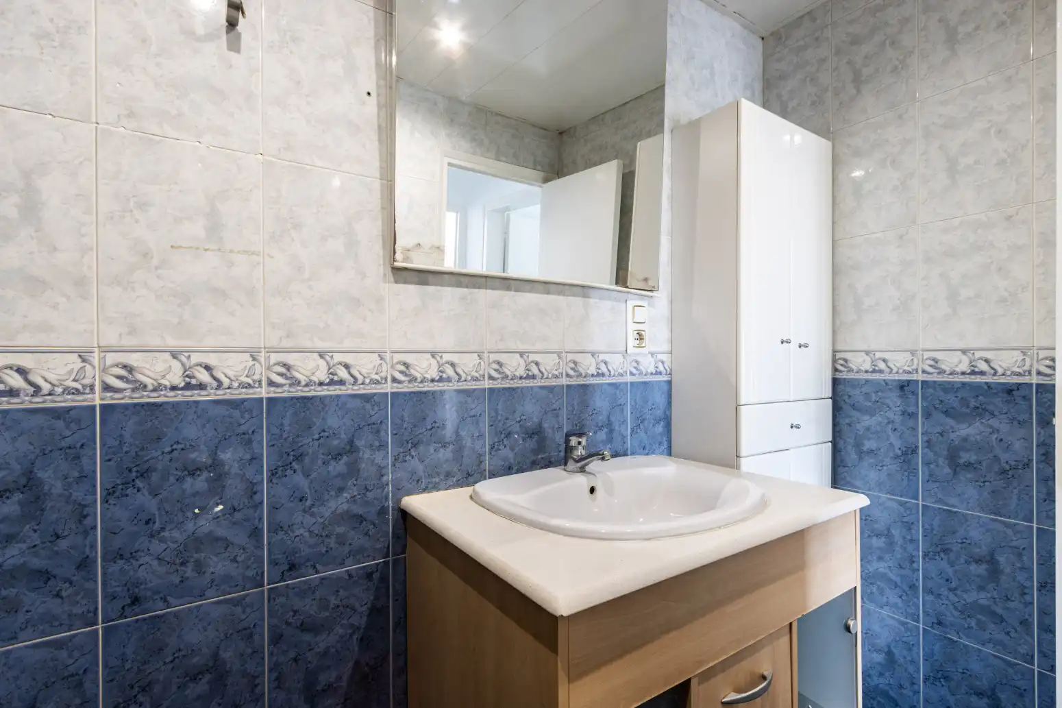 Baño de Piso en venta en Terrassa con Aire acondicionado y Balcón