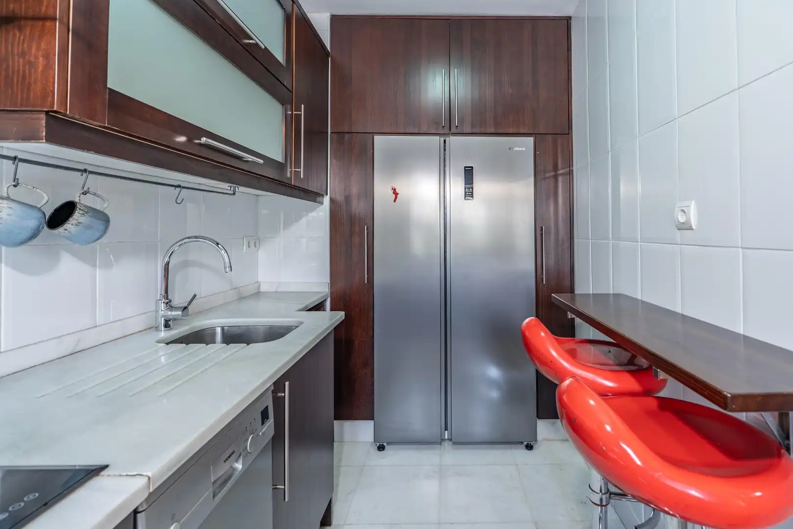 Kitchen of Flat for rent in Sevilla  with Air Conditioner, Heating and Furnished