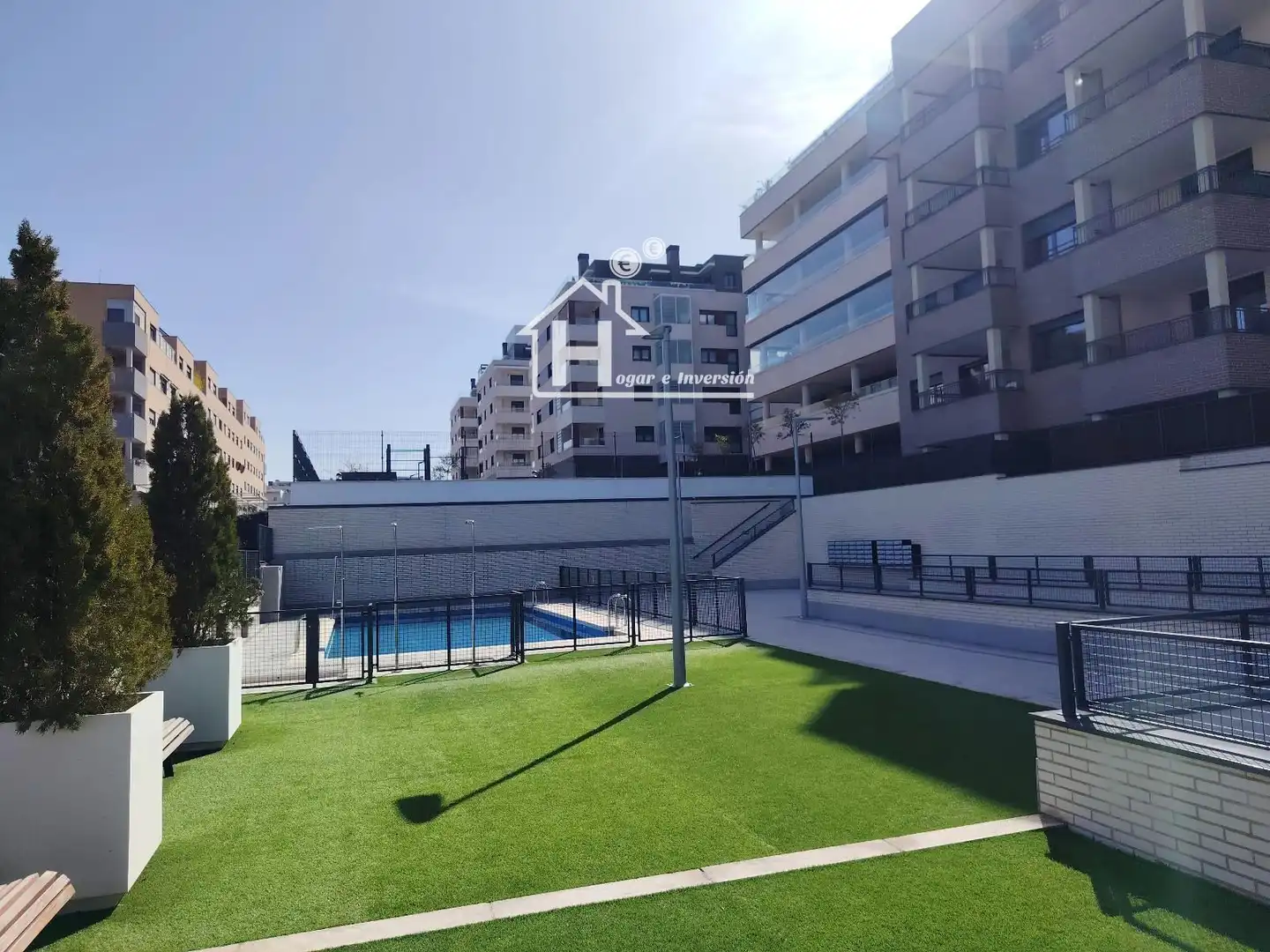 Piscina de Piso de alquiler en Guadalajara Capital con Aire acondicionado, Calefacción y Terraza