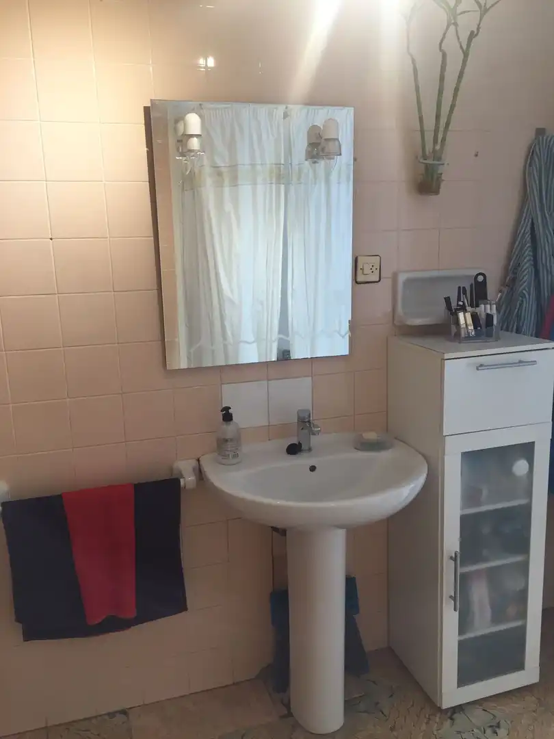 Bathroom of Houses for sale in Villaralbo  with Heating and Storage room
