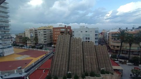 Foto 3 de Piso en venta en Carrer de Bernat I Baldoví, 10, El Perelló, Sueca