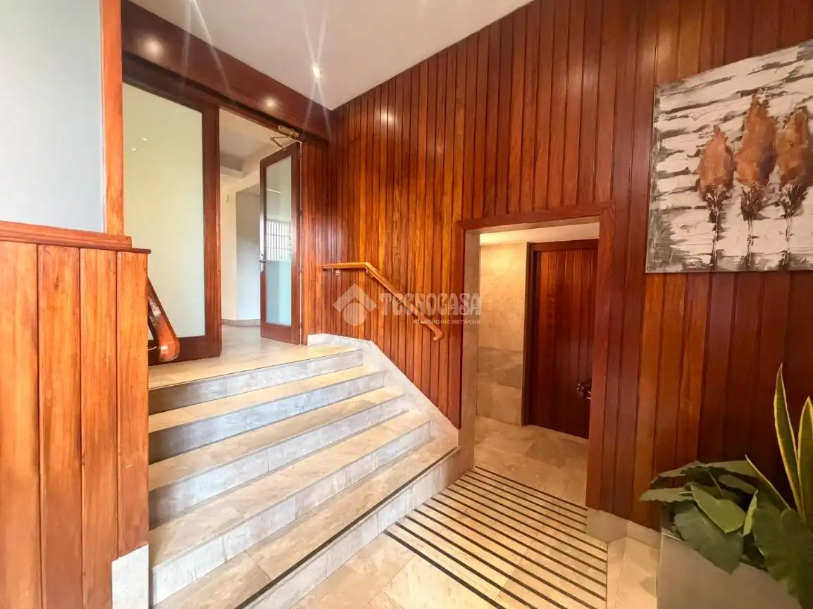 Piso en venta en Bilbao  con Calefacción, Amueblado y Balcón