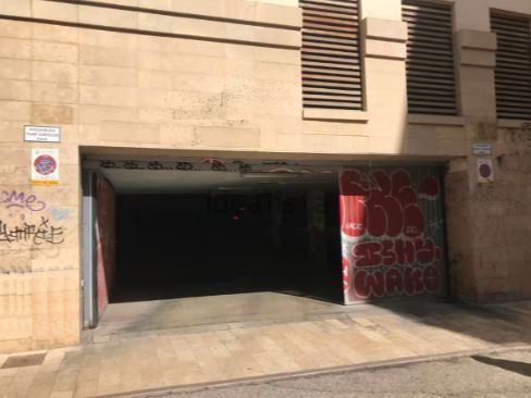 Garage to rent in  Valencia Capital  with Alarm