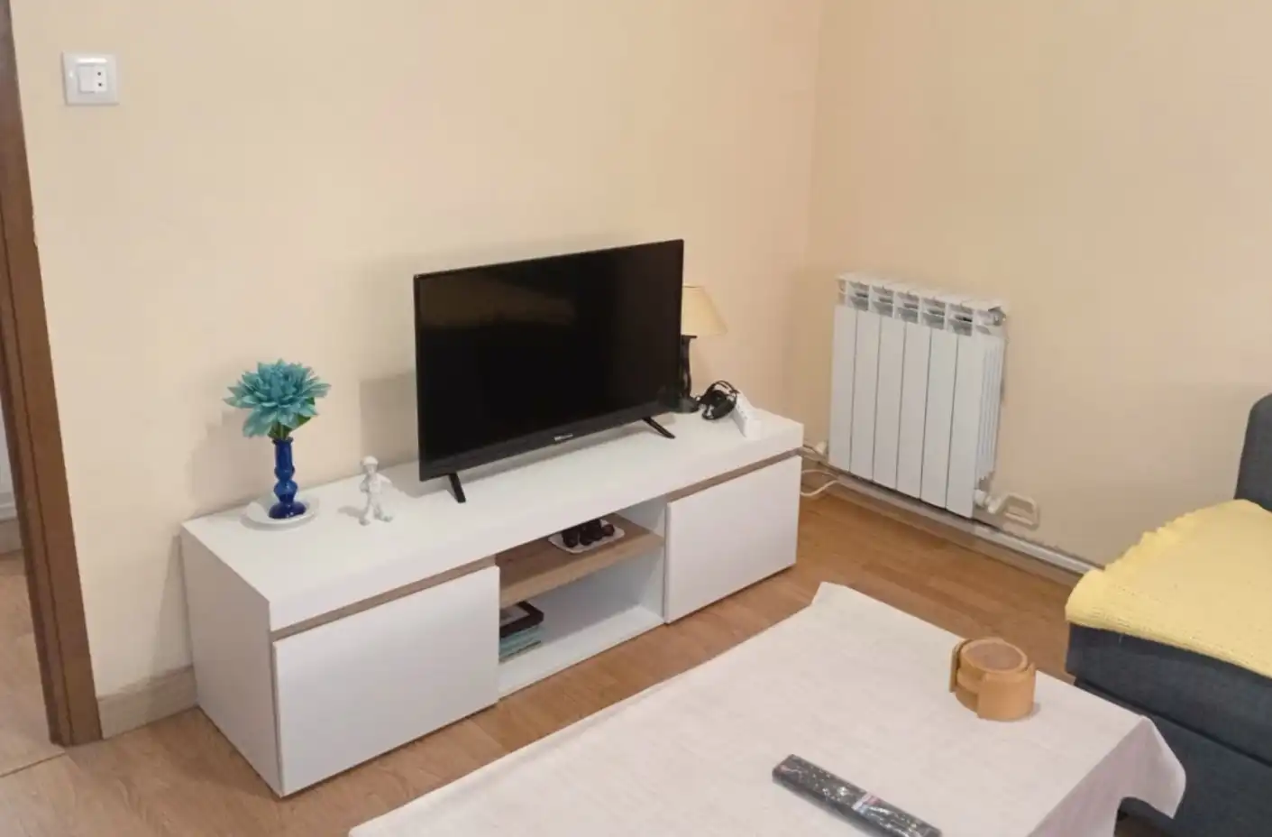 Sala de estar de Piso en venta en Gijón  con Calefacción, Parquet y Terraza