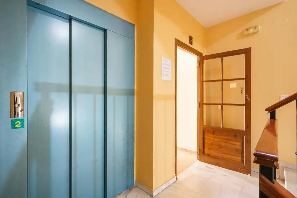 Inmuebles singulares con ascensor en venta en Casco Histórico, imagen 25