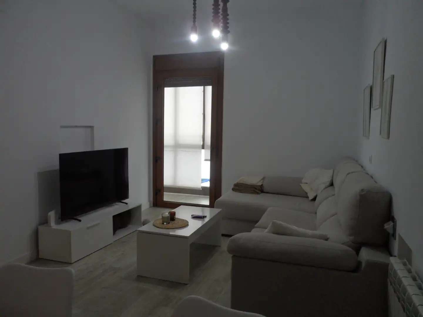 Sala d'estar de Pis en venda en Santander amb Calefacció, Parquet i Moblat