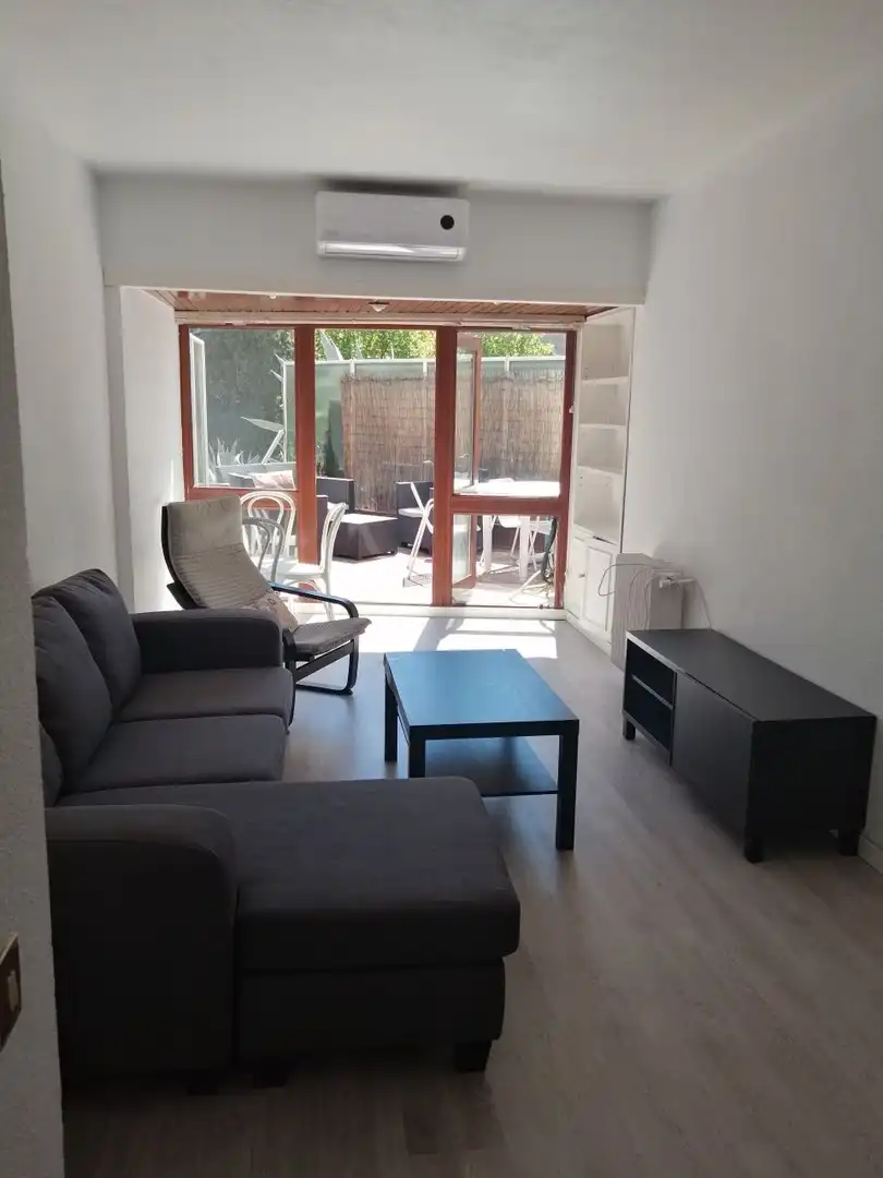 Apartament de lloguer a Calle de Apolonio Morales, Nueva España