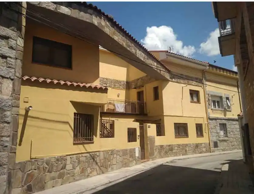 Vista exterior de Pis en venda en Guadarrama, Madrid