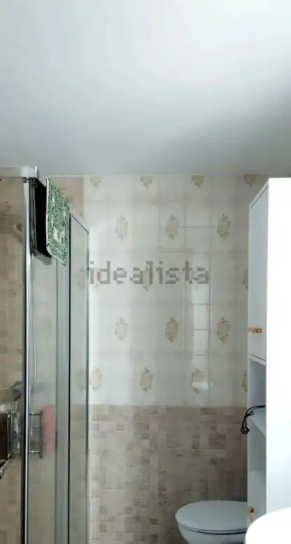 Badezimmer von Wohnung zur Miete in Granada mit Heizung, Möbliert und Ofen