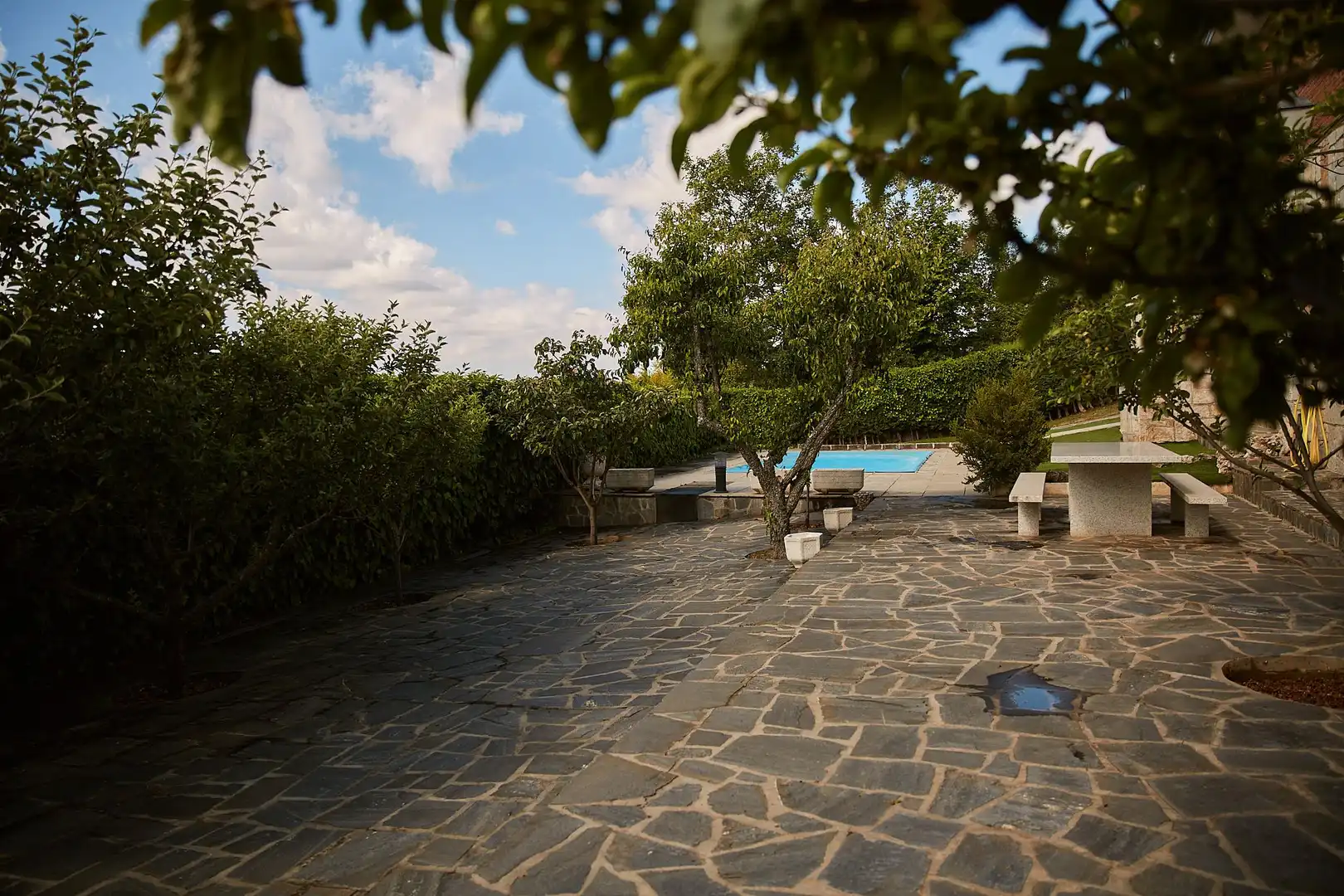 Garden of Houses for sale in Miraflores de la Sierra  with Air Conditioner, Heating and Private garden