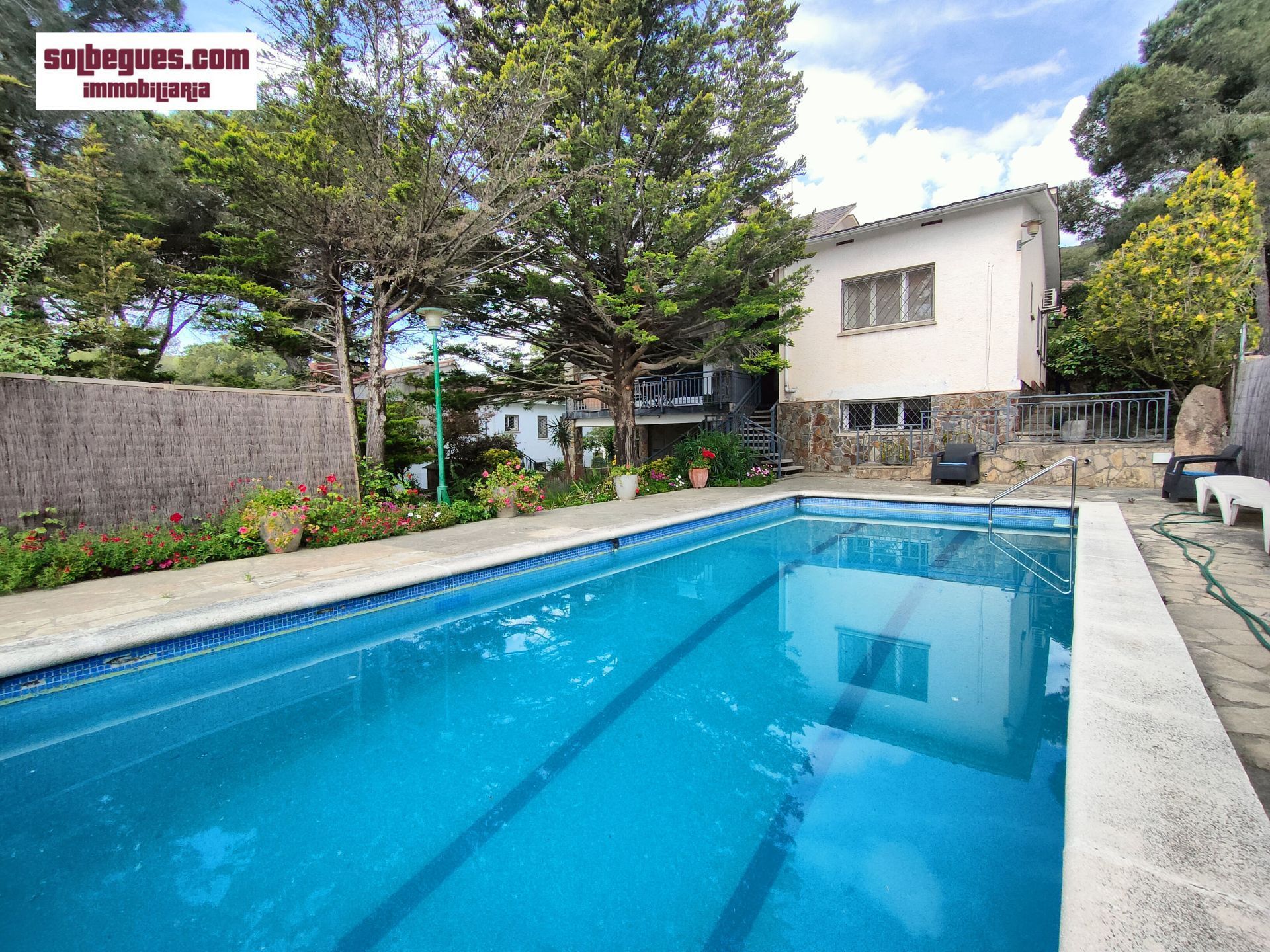 Swimming pool of House or chalet for sale in Begues  with Air Conditioner, Heating and Private garden