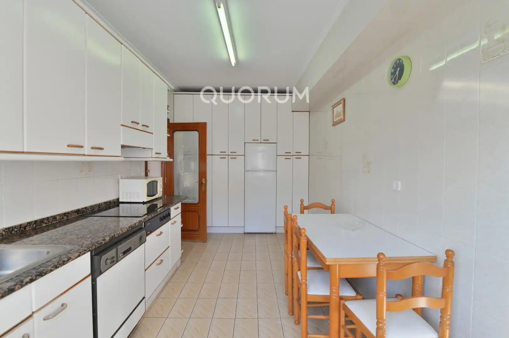 Cocina de Piso en venta en Barakaldo  con Terraza, Amueblado y Balcón