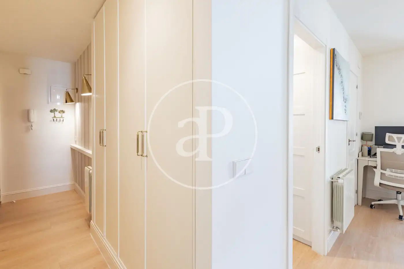 Flat for sale in Madrid  with Air Conditioner, Heating and Storage room