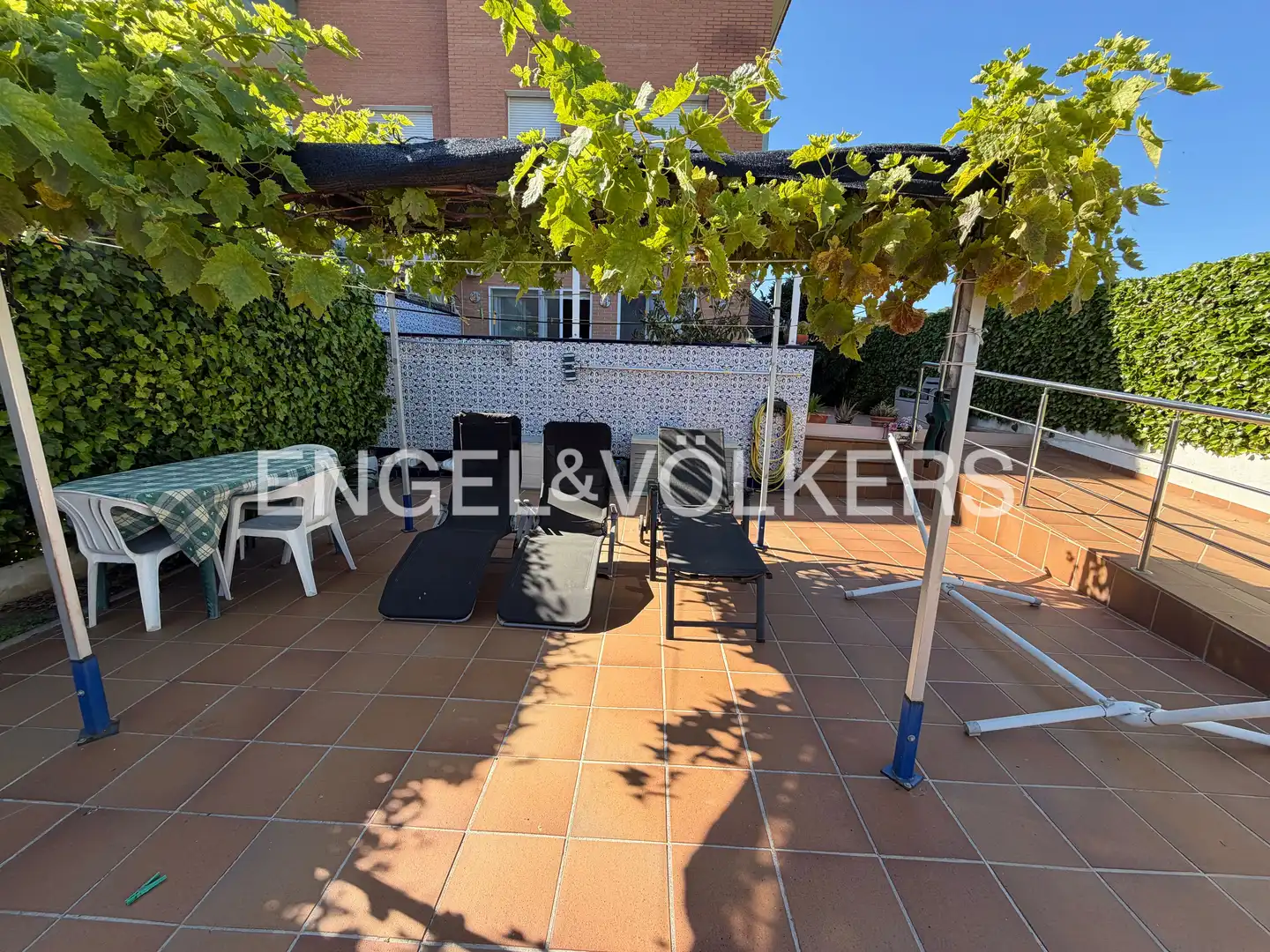 Terraza de Apartamento en venta en Pineda de Mar con Calefacción, Jardín privado y Trastero