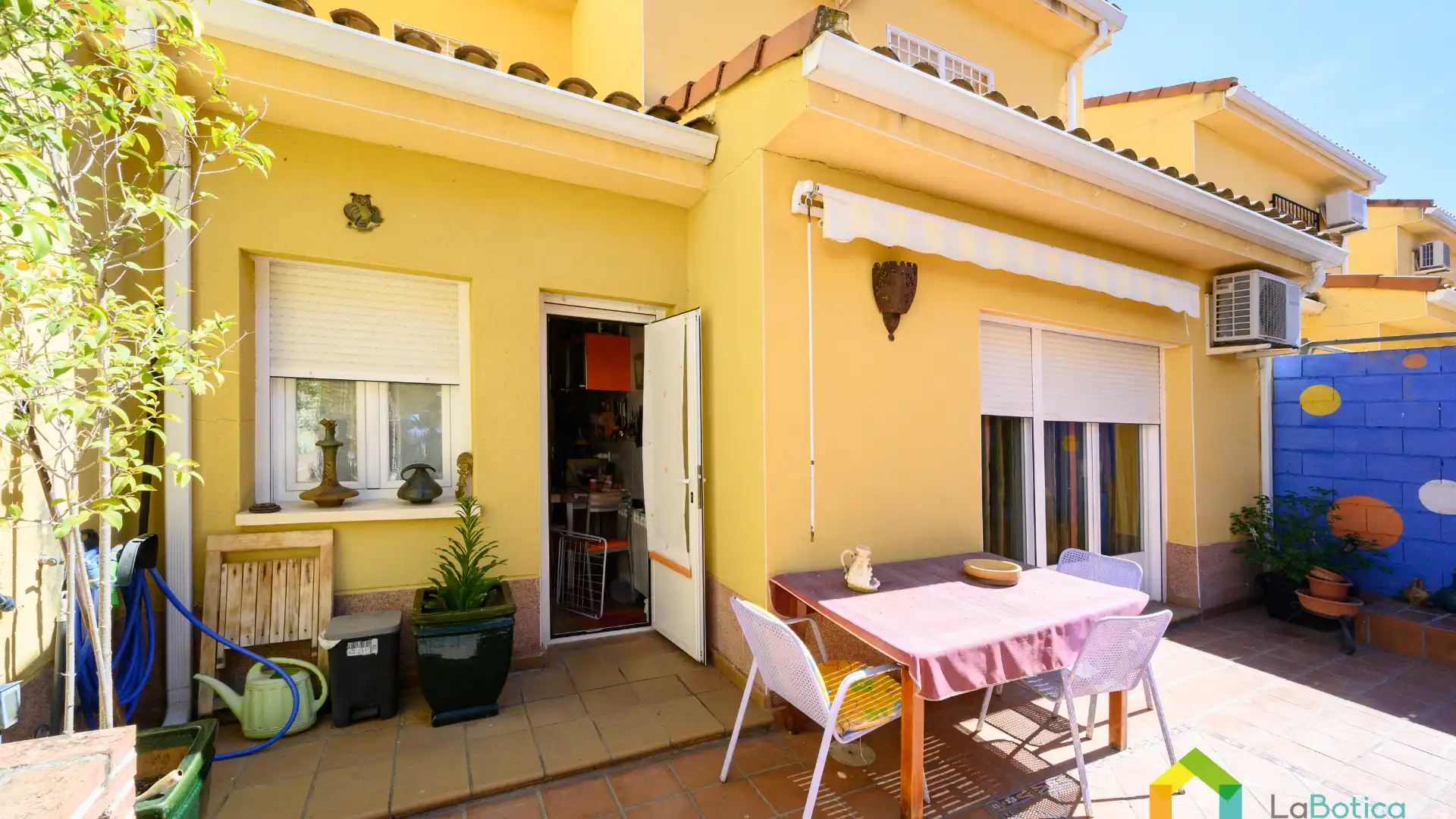 Single-family semi-detached for sale in Azucaica