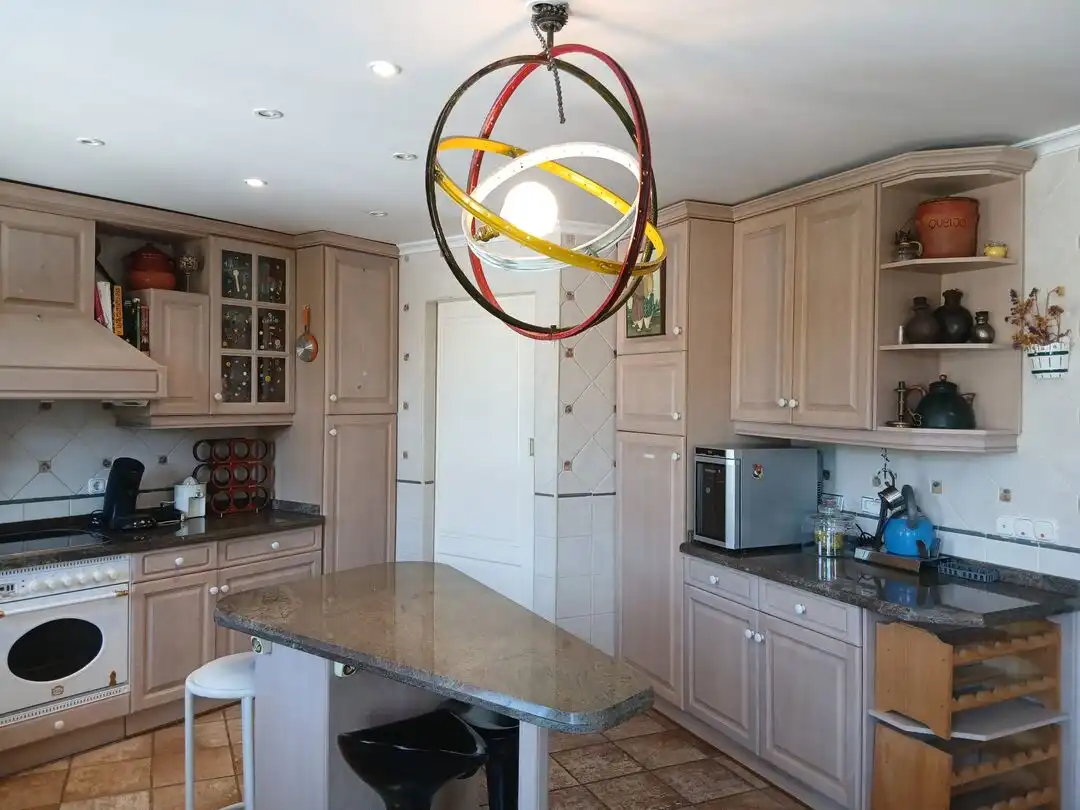 Cocina de Dúplex en venta en Ezcaray con Calefacción, Piscina y Balcón