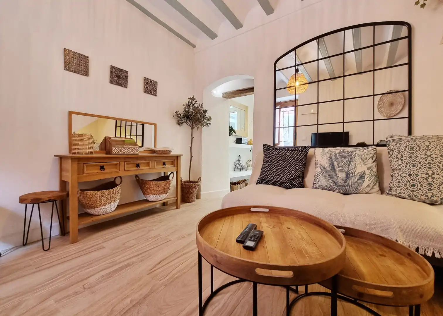 Sala d'estar de Planta baixa en venda en Marbella amb Aire condicionat, Moblat i Internet