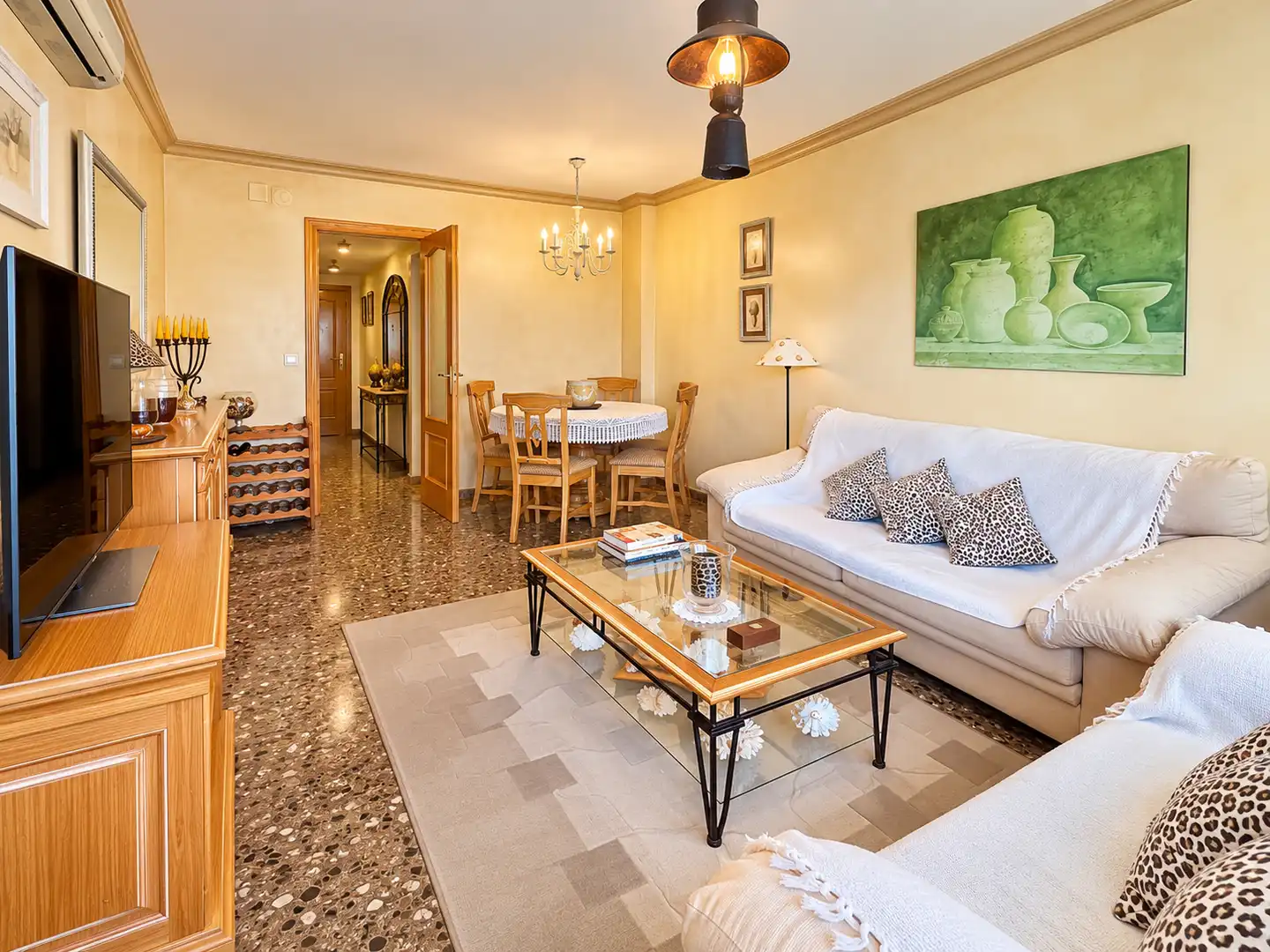 Piso con terraza en venta en Carrer Astúries, imagen 8