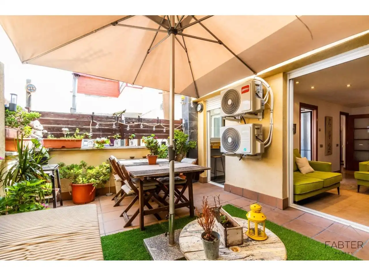 Terrasse von Dachboden zum Verkauf in Terrassa mit Klimaanlage, Heizung und Terrasse