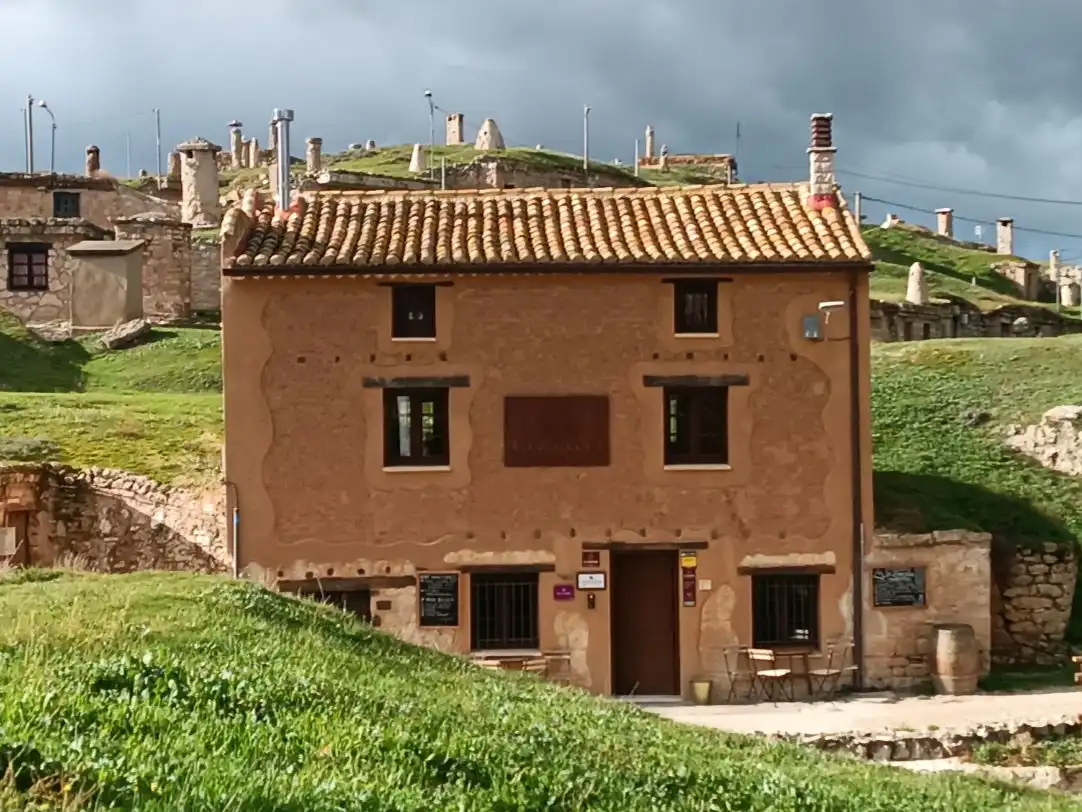 Vista exterior de Local en venta en Baltanás con Aire acondicionado, Calefacción y Terraza