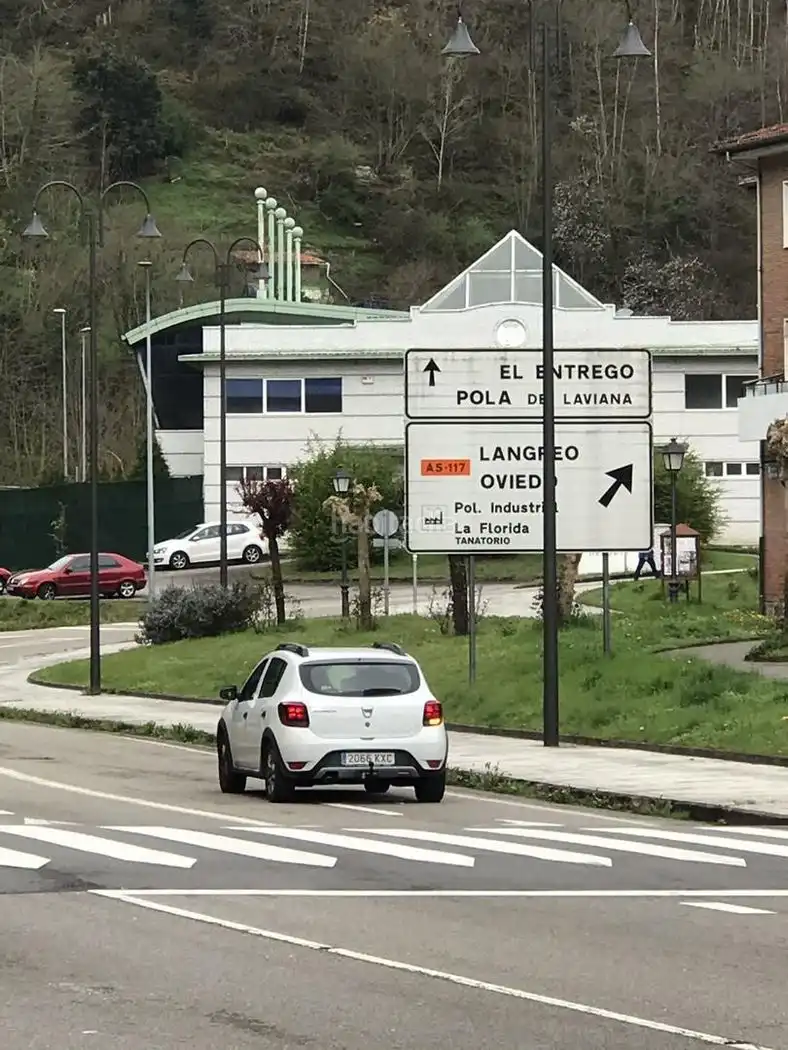 Adossat amb piscina en venda a Avenida de la Constitucion 73, imagen 8