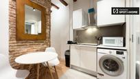 Kitchen of Flat to rent in  Barcelona Capital  with Air Conditioner, Heating and Furnished