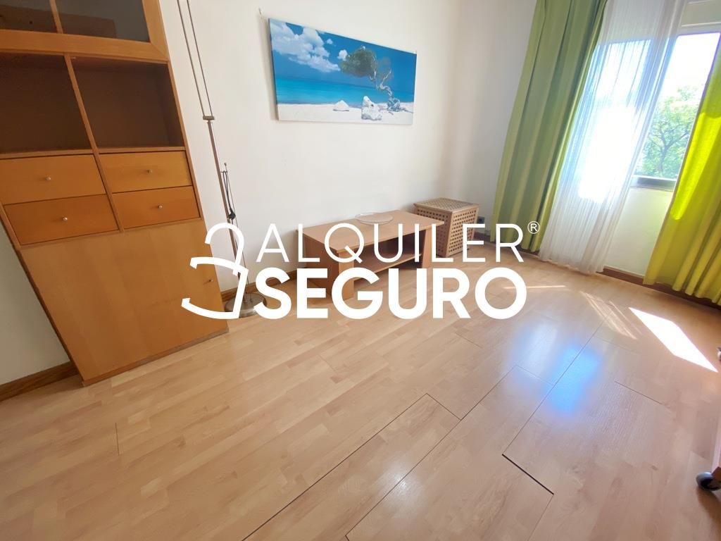 Bedroom of Flat to rent in  Madrid Capital  with Air Conditioner, Heating and Furnished