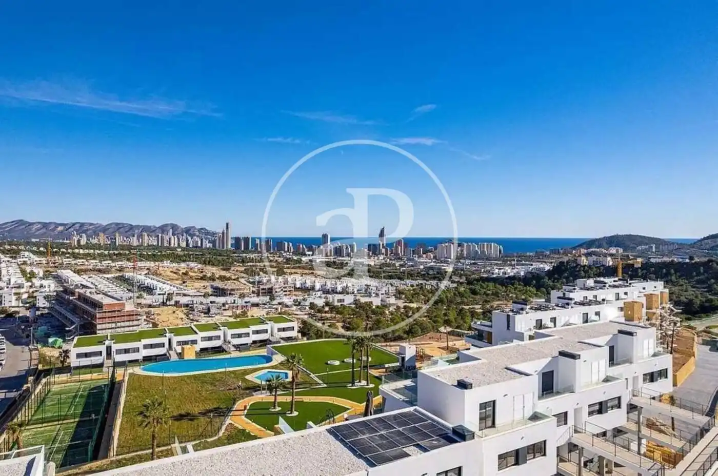 Vista exterior de Ático en venta en Finestrat con Calefacción, Terraza y Balcón