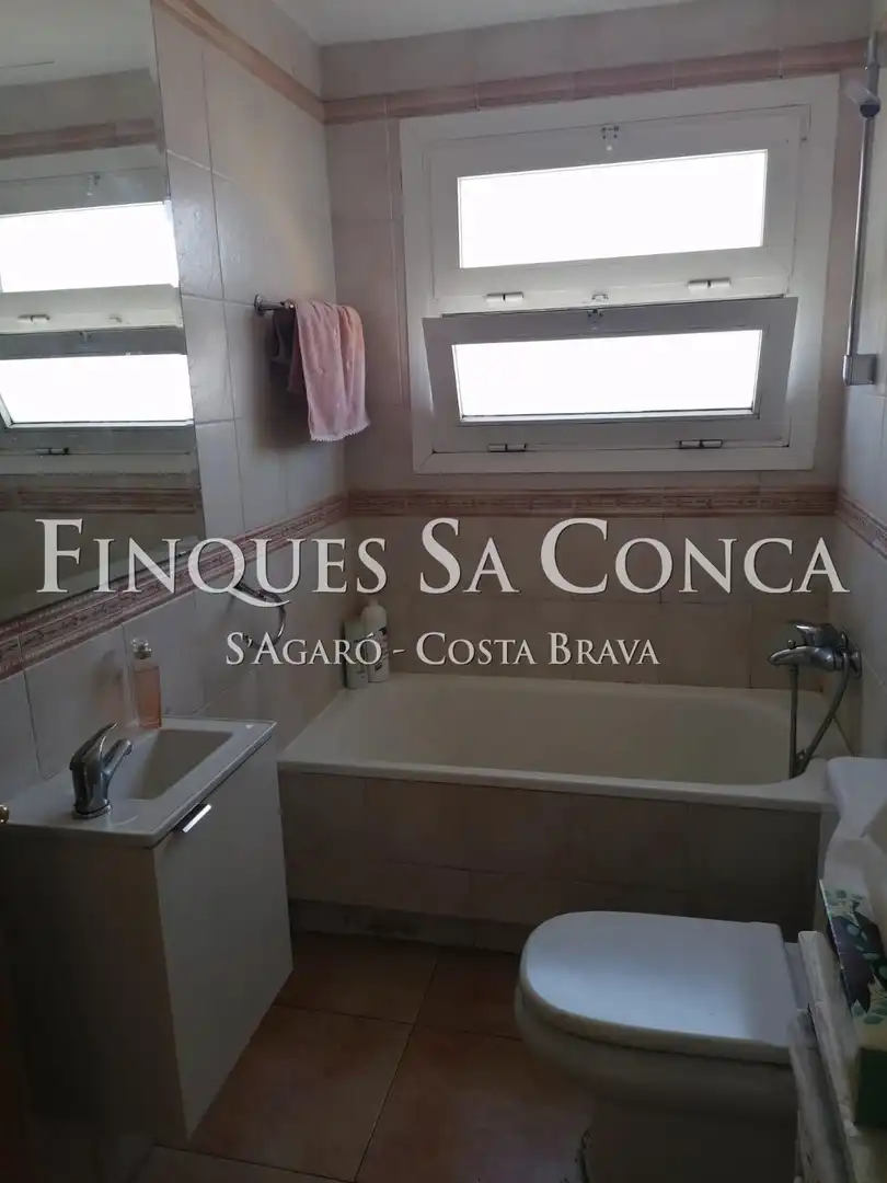 Bany de Apartament en venda en Castell d'Aro, Platja d'Aro i s'Agaró amb Calefacció i Terrassa