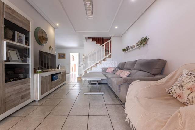 Casa adosada en Venta en Carrer Riu Corb en Campclar