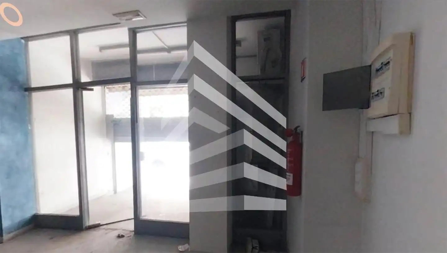 Local comercial en venta en Nou De Sant Pere