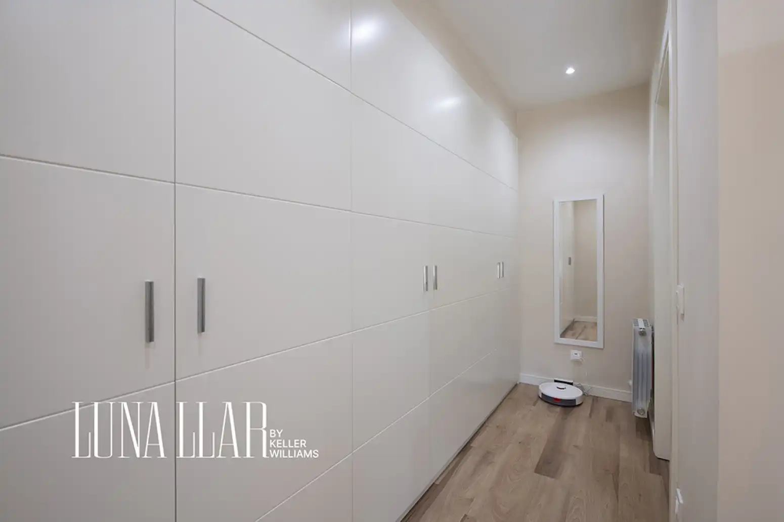 Wohnung zum Verkauf in Gavà mit Klimaanlage, Privatgarten und Parkett