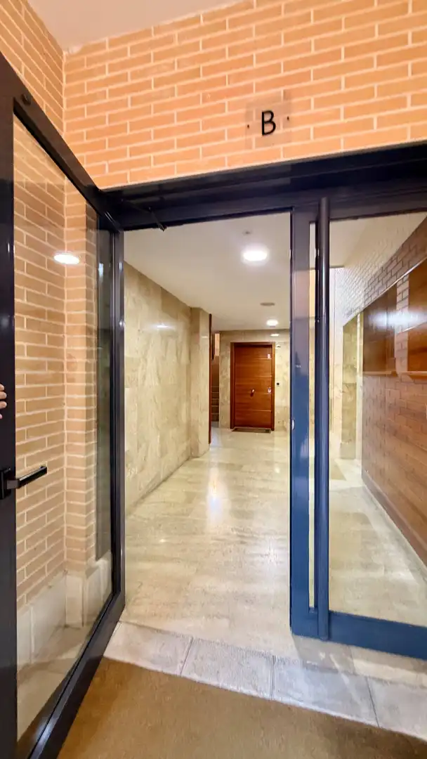 Piso en venta en Madrid con Calefacción, Jardín privado y Parquet